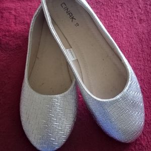 Metallic Cinak Flats